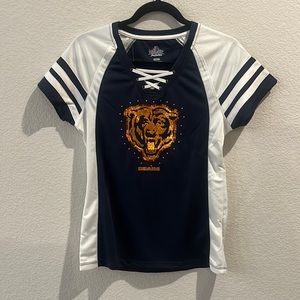 Women’s Chicago Bears White/Navy Blitz & Glam Lace-Up V-Neck Jersey T-Shirt.
